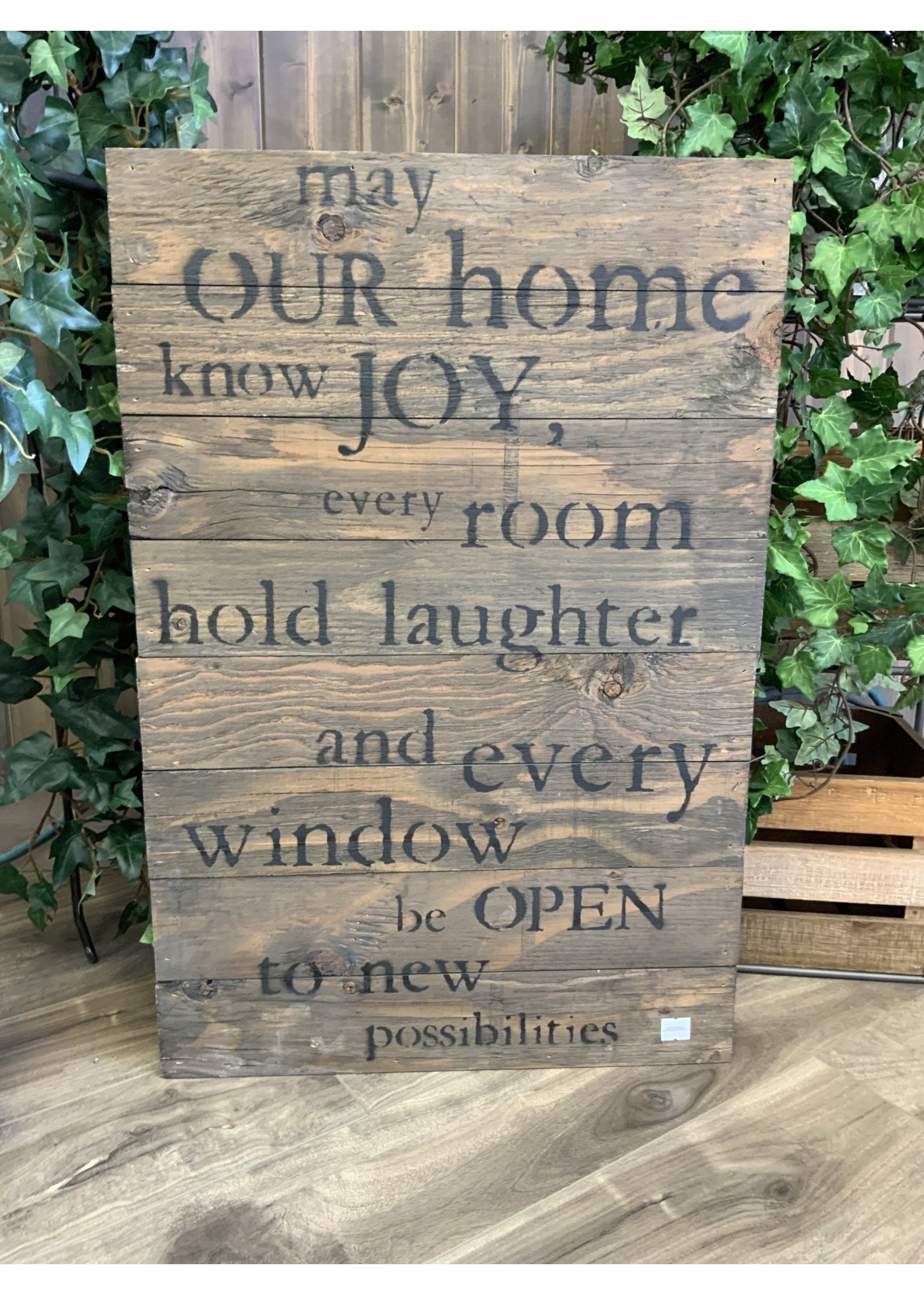 WOODEN CRATE SIGN