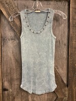 MINERAL WASHED BASIC LONG TANK W/STUDS ON NECKLINE