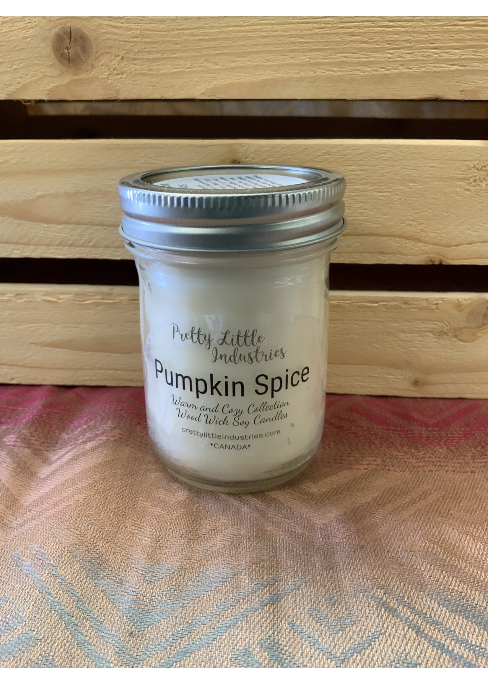 Soy PRETTY PUMPKIN SPICE WOOD WICK CANDLE
