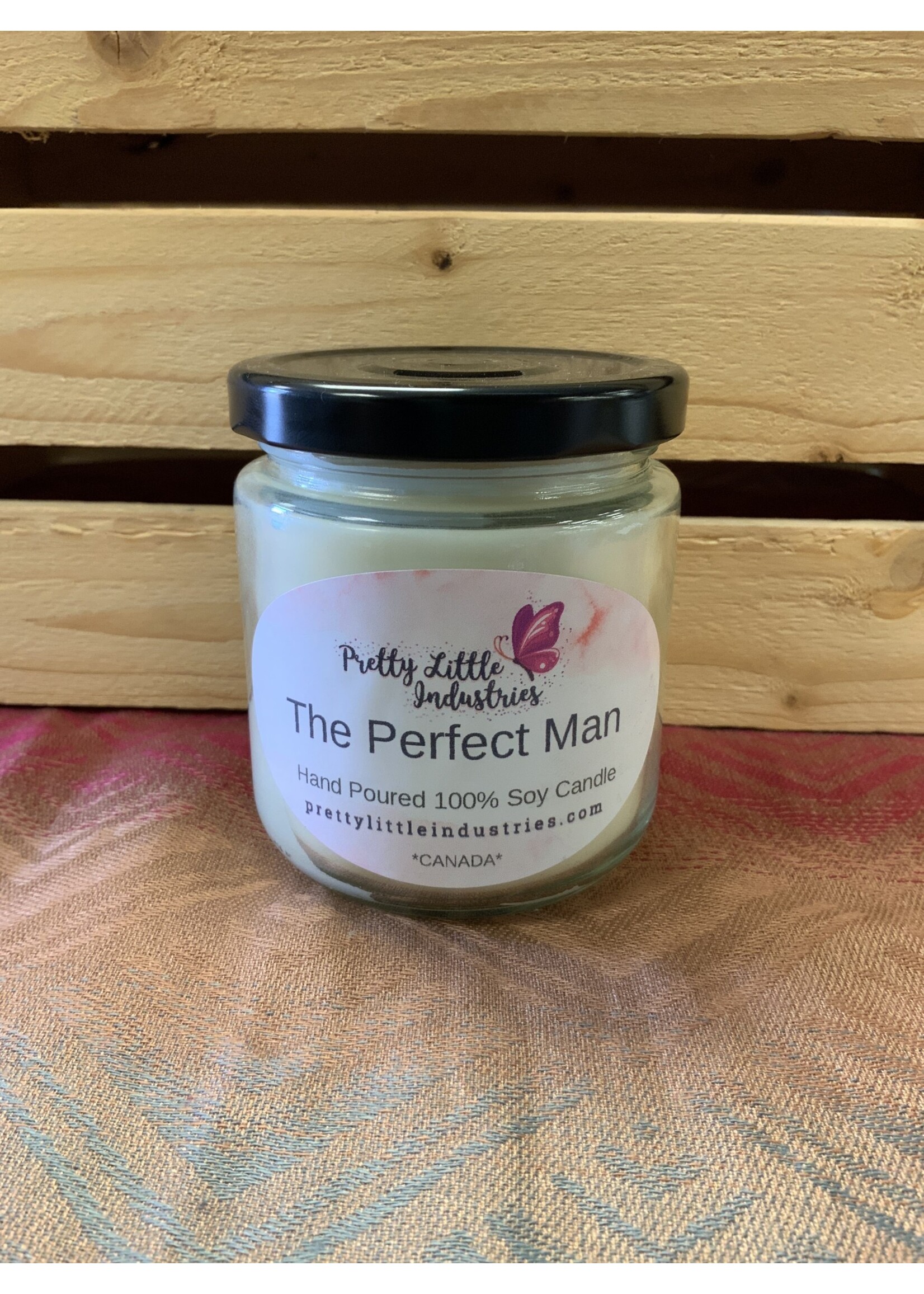 Soy PRETTY THE PERFECT MAN CANDLE