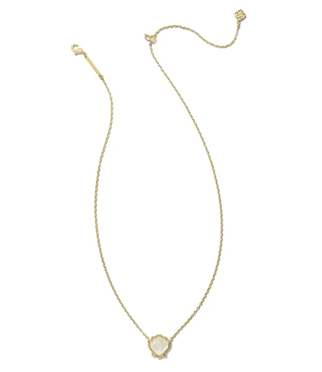 BRYNNE Shell Pendant Necklace