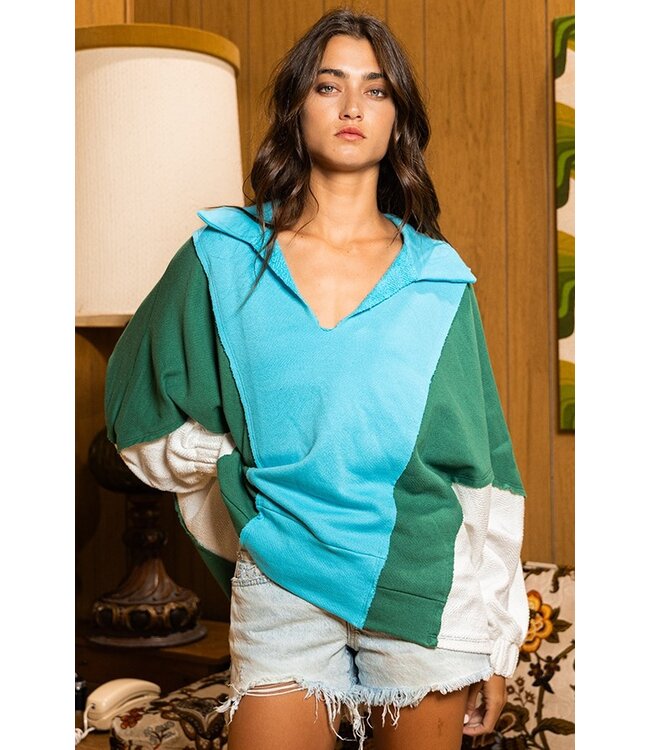 T2087 oversized collared v neck top