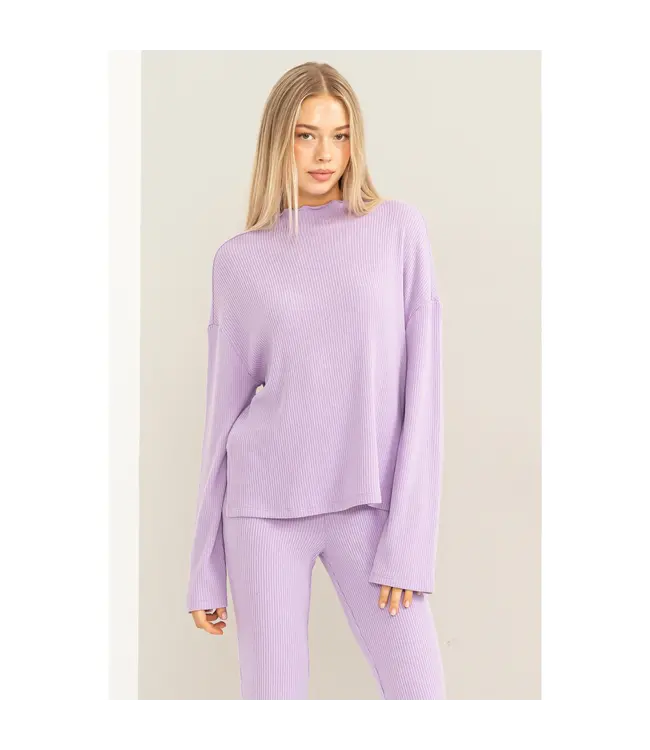 DZ24A057 High Neck Top w/ Side Slit