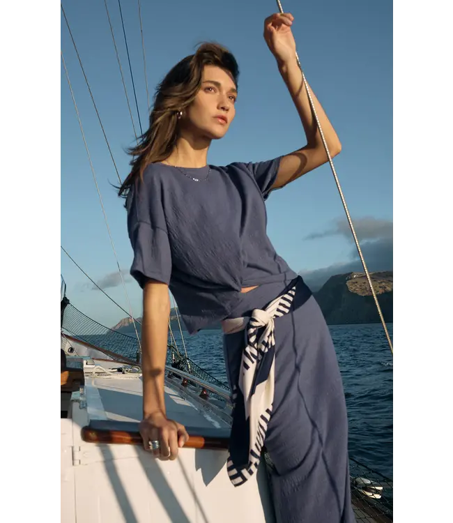 ZT251363 Sway Textured Cropped Tee