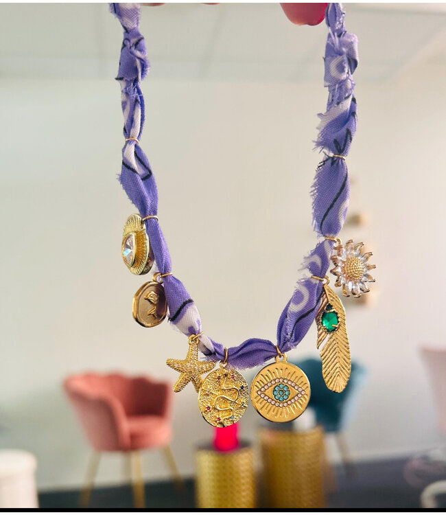 3 TICKETS TO BANDANA CHARM BAR EVENT