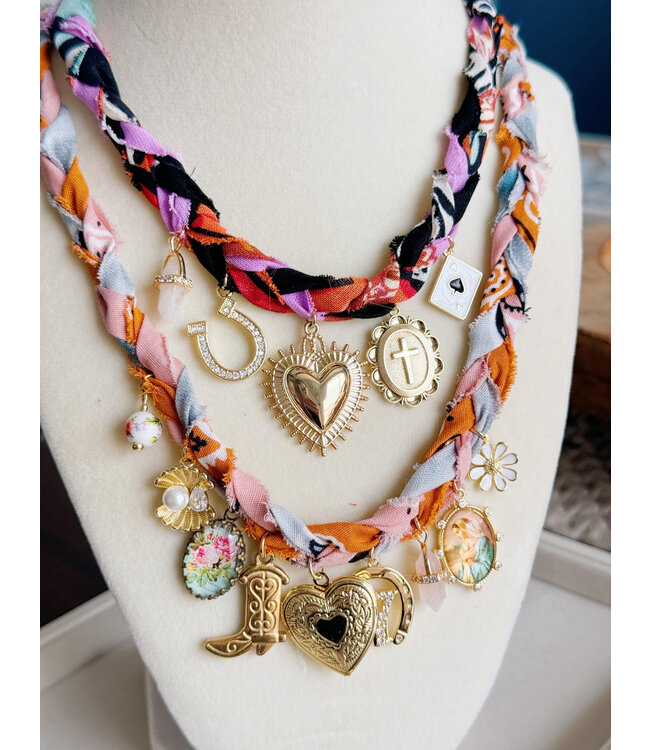 3 TICKETS TO BANDANA CHARM BAR EVENT