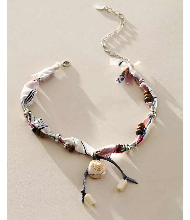 3 TICKETS TO BANDANA CHARM BAR EVENT