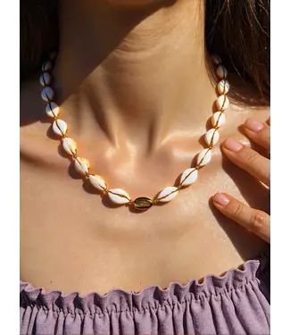 Flanerie LAIE shell braided neck 18k gold plated