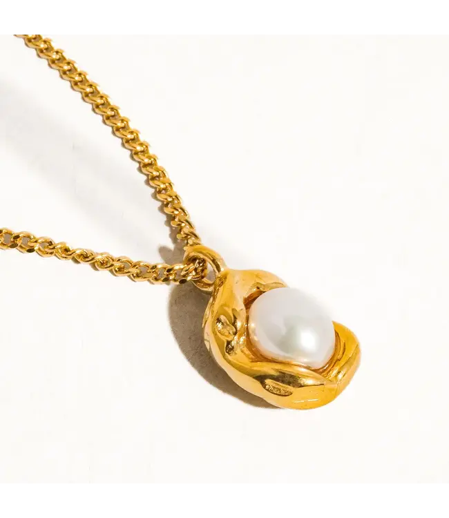 ZAKAI pearl round neck 18k gold plated