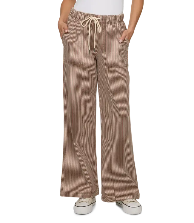 Triana Wide Leg Pull On Pant