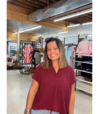COLLARED TOP