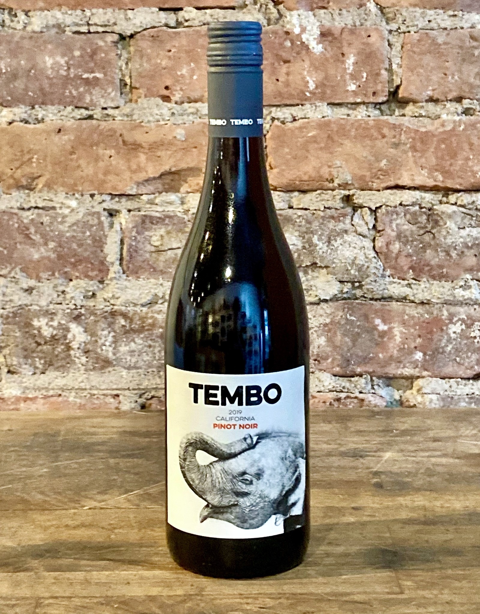 Pinot Noir, California, Tembo 2019