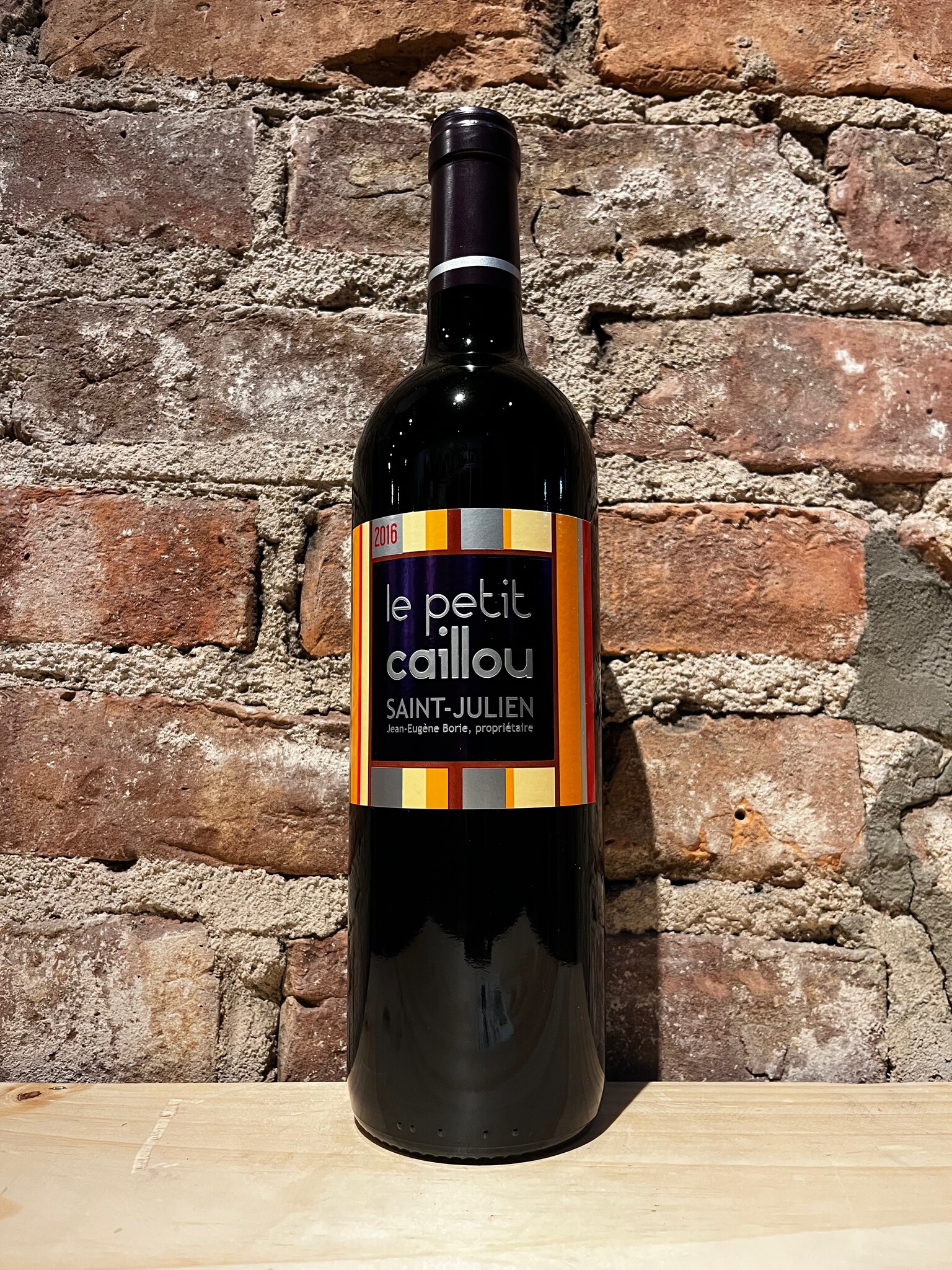 Bordeaux, Saint-Julien, 'Le Petit Caillou,' Chateau Ducru