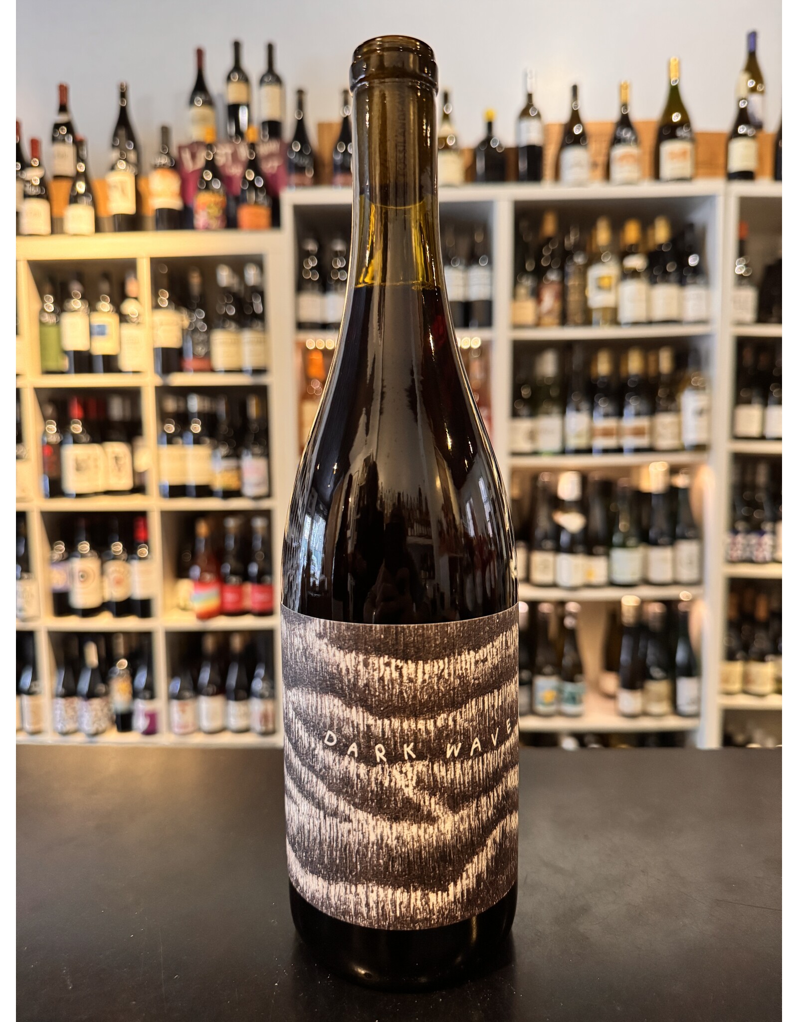 Pinot Noir/Gamay, Oregon, DARK WAVE, Fossil & Farm 2023