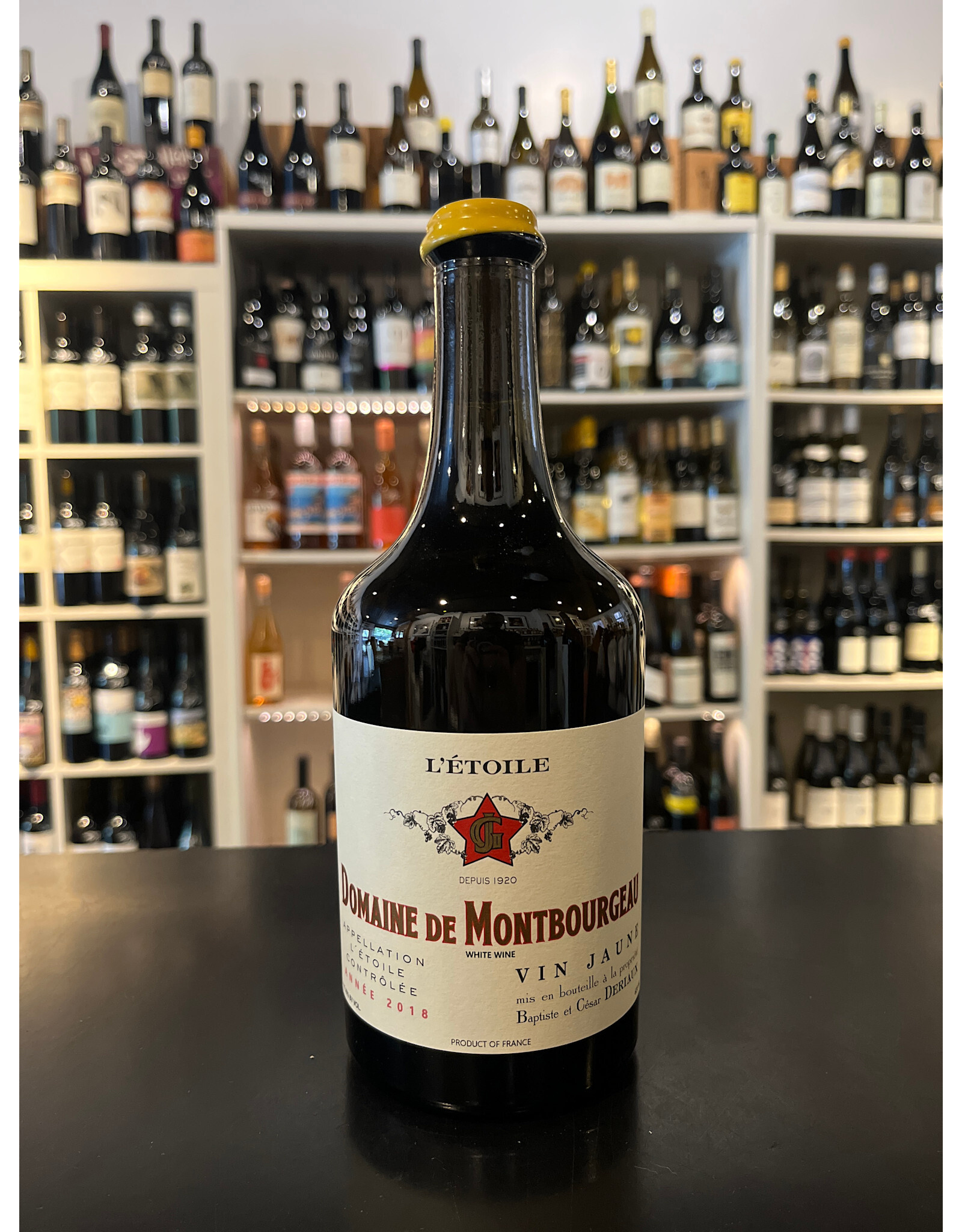 Vin Jaune, Jura, 'L’Etoile,' Domaine de Montbourgeau, 2018 (620ml)