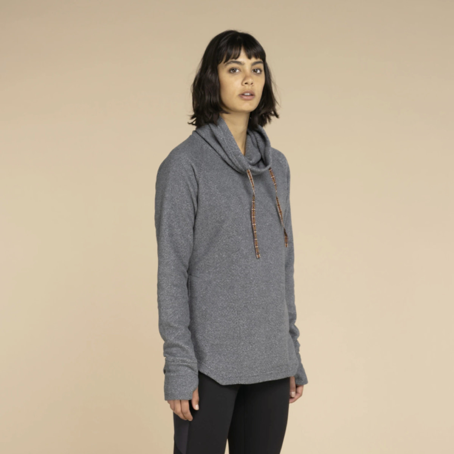 sherpa rolpa pullover