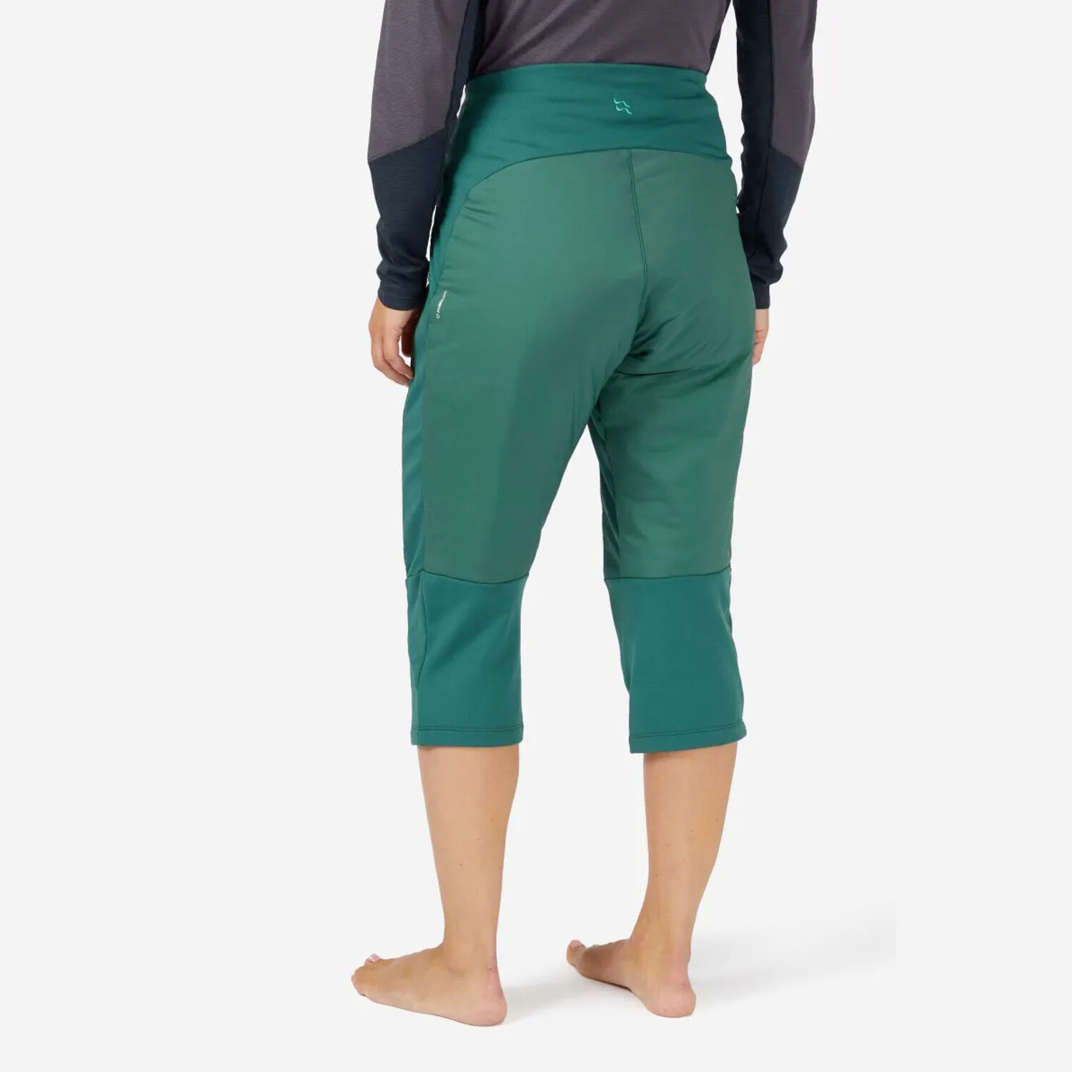 https://cdn.shoplightspeed.com/shops/634249/files/57724309/1500x4000x3/rab-womens-xenair-3-4-insulated-pants.jpg