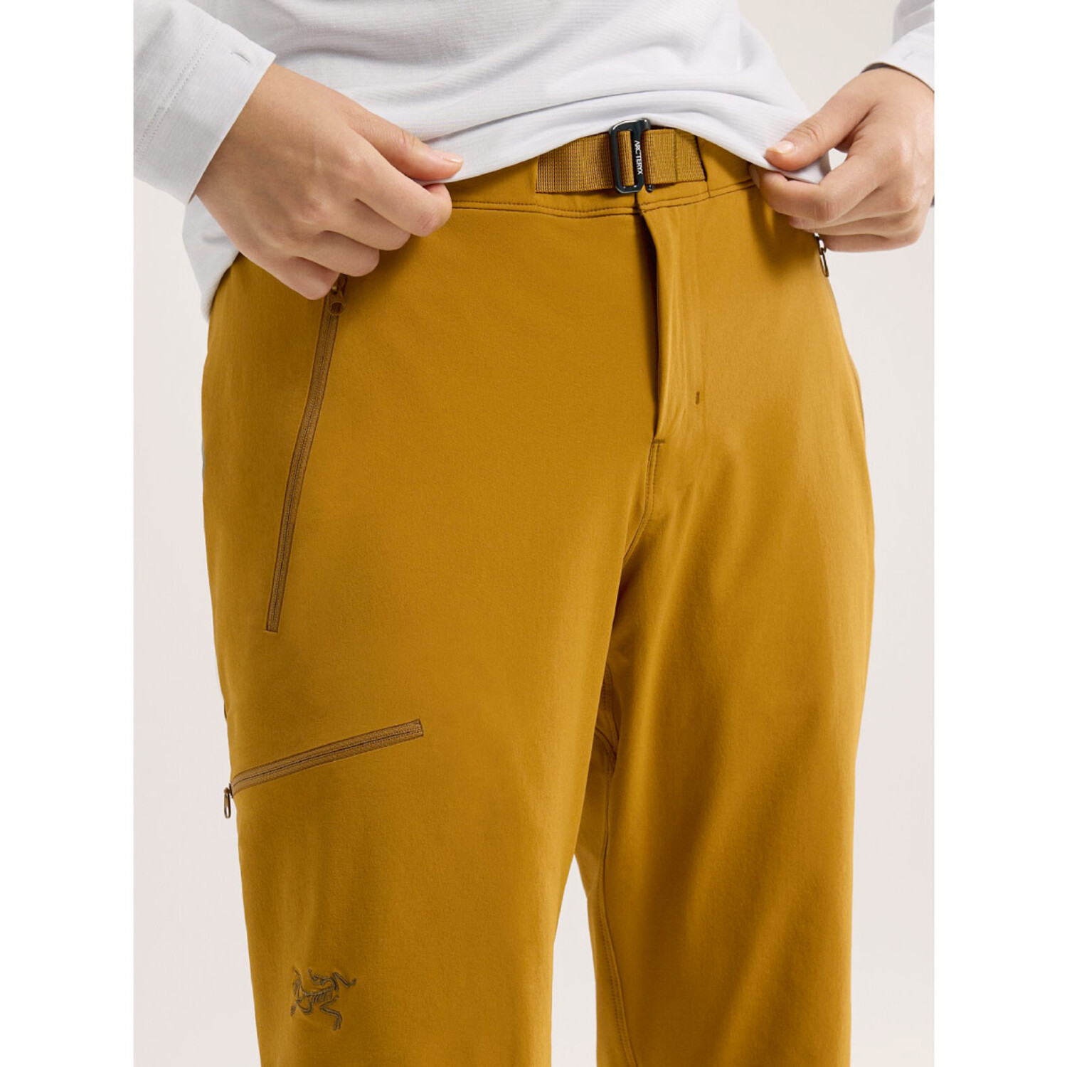 Womens New Arcteryx Gamma LT Pants Size Medium Color Smoked Lilac 2016  Model