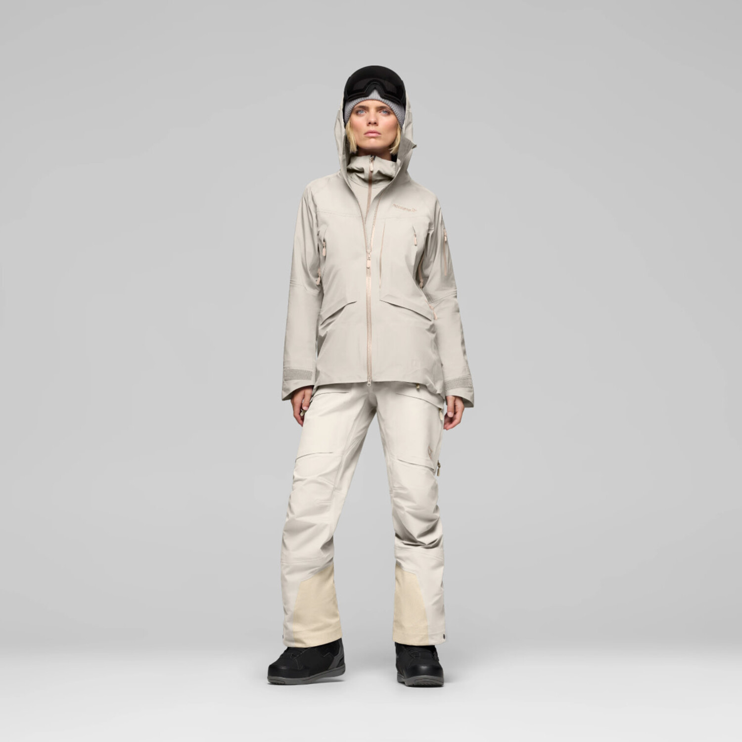 Norrøna Women's møre Gore-Tex Jacket - True Outdoors