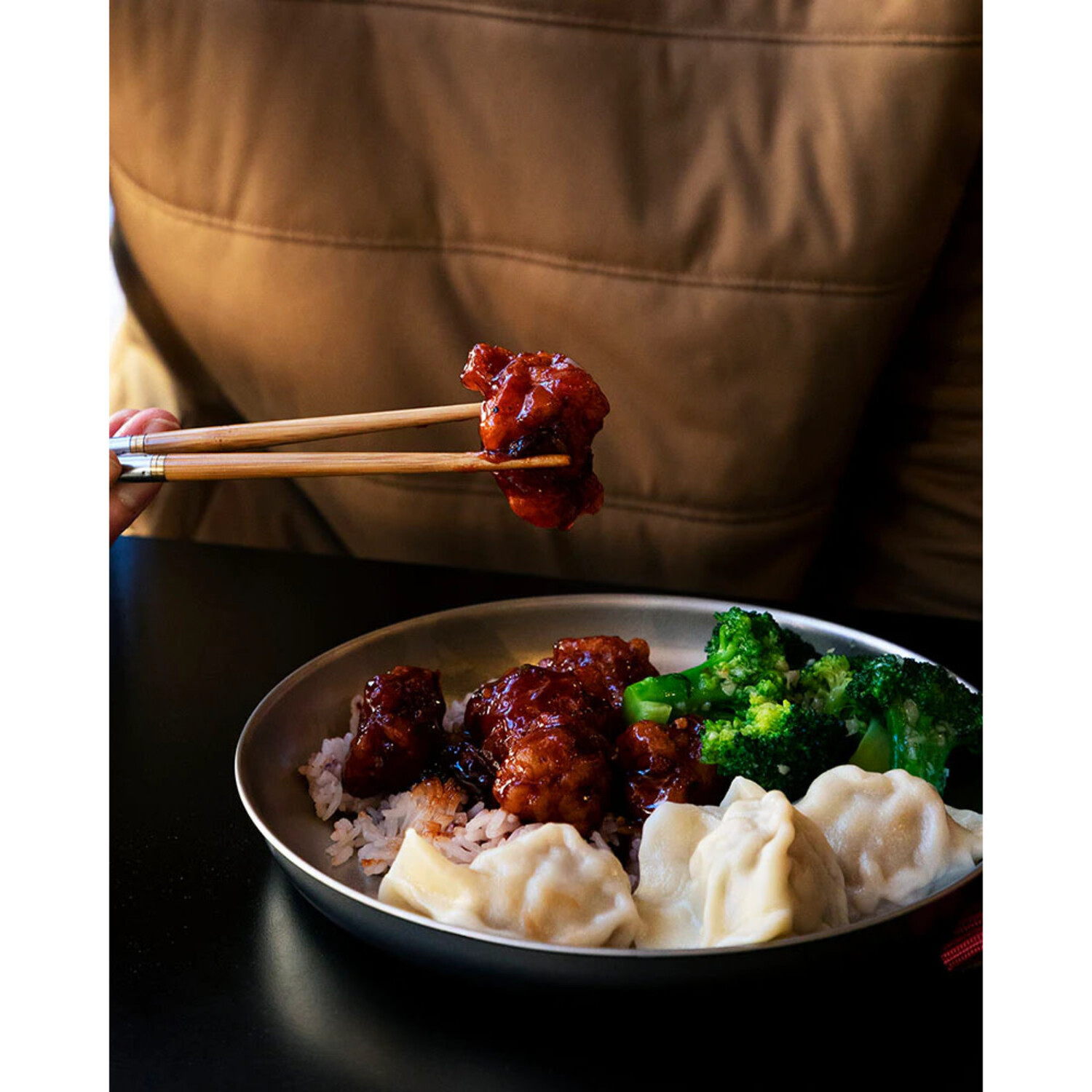 Snow Peak Trek Titanium Plate - True Outdoors