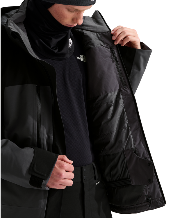 The North Face Men's Chakal Jacket
