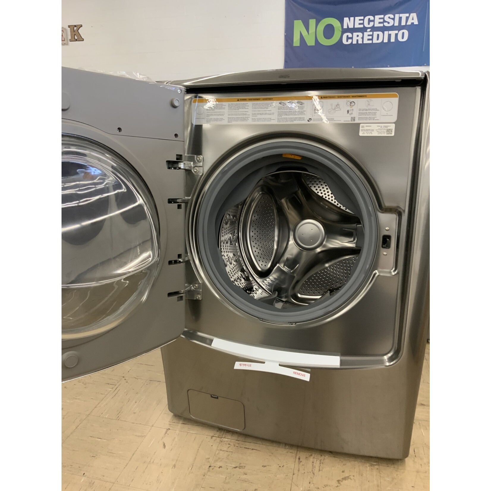 LG Electronics WM9000HVA 5.2 cu. ft. High Efficiency Mega Capacity Smart Front Load Washer with TurboWash & Wi-Fi in Graphite Steel, ENERGY STAR