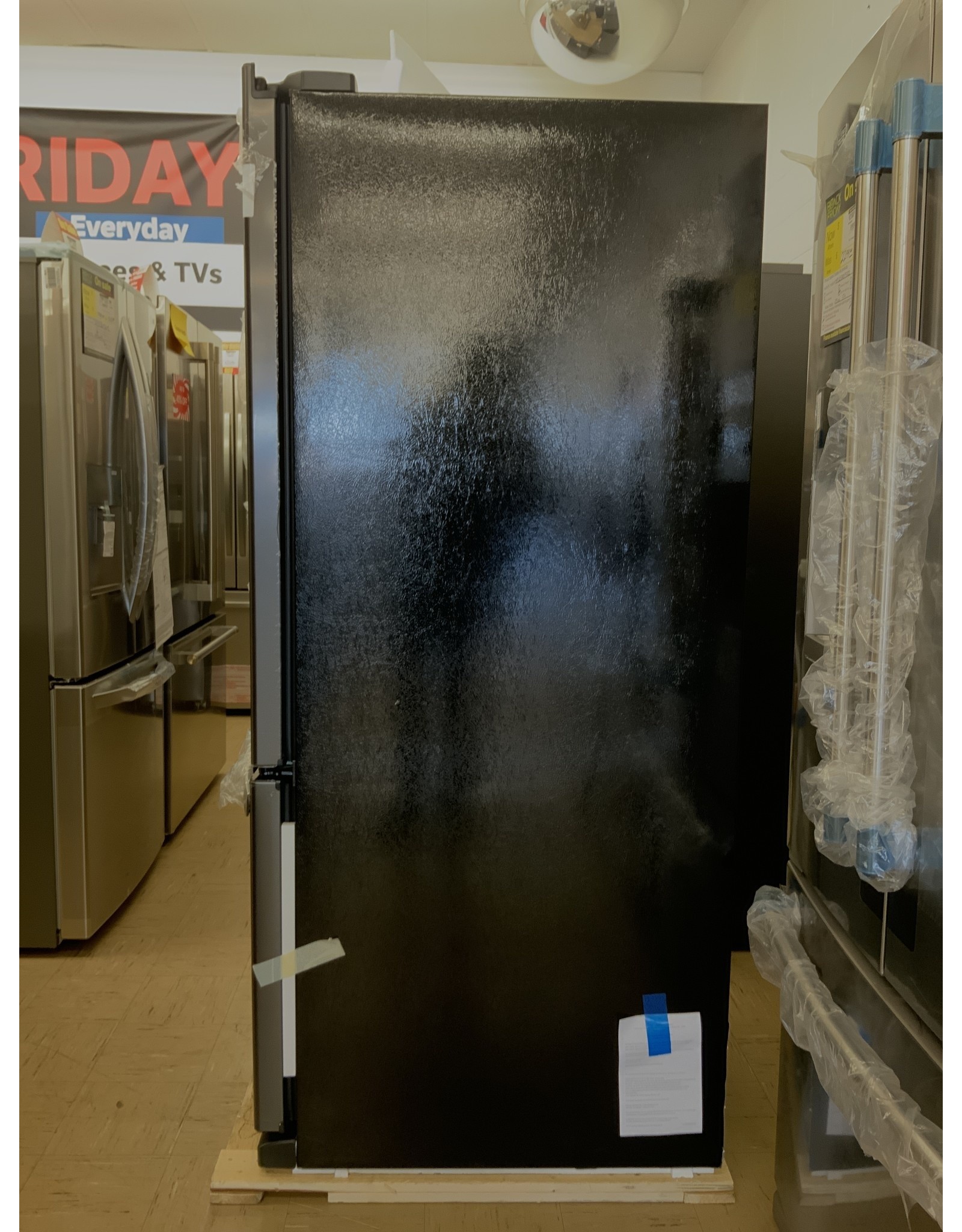 WHIRLPOOL WRF535SWHV05 ck 25 cu. ft. French Door Refrigerator in Fingerprint Resistant Black Stainless with Internal Water Dispenser