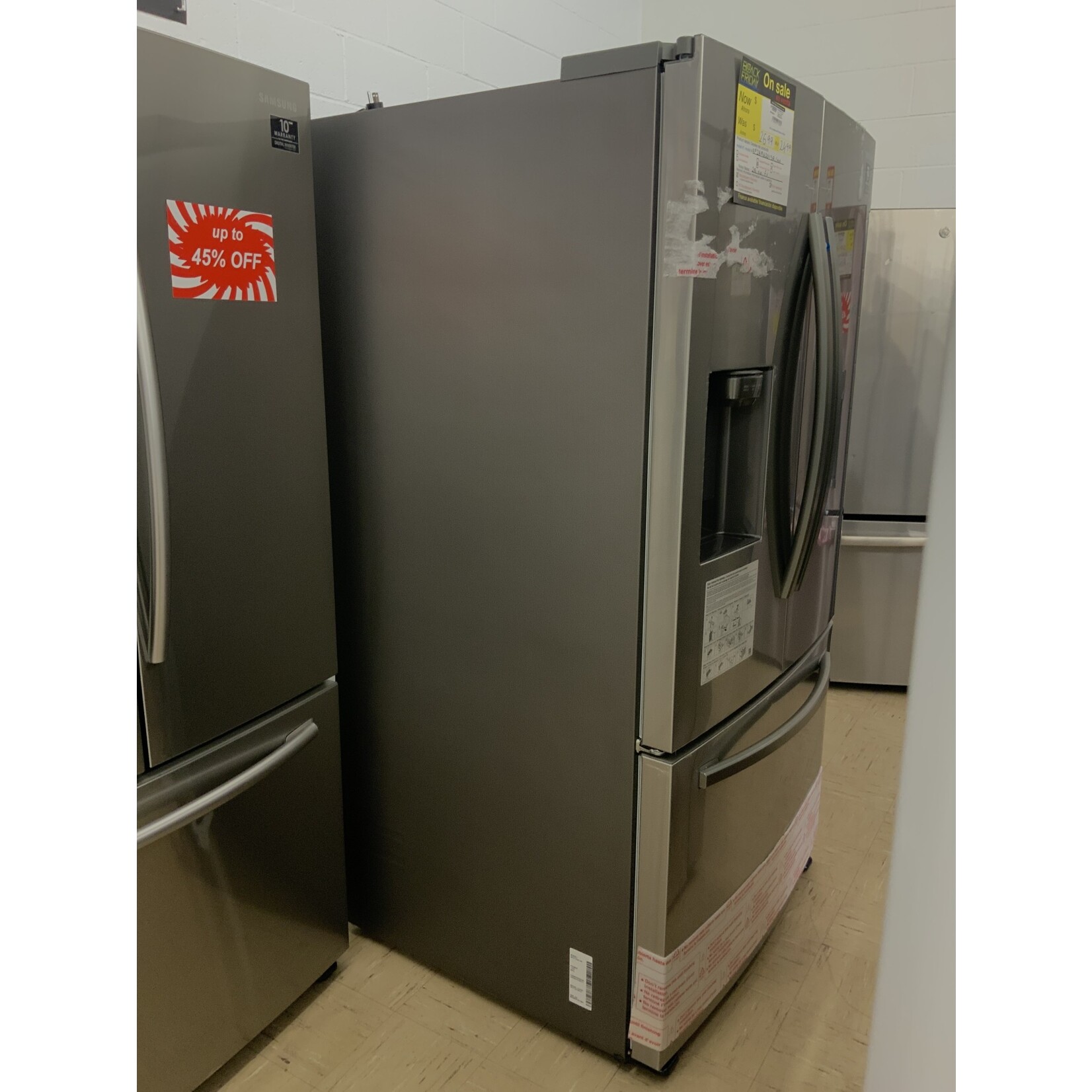 SAMSUNG RF28R6201SR  28 cu. ft. 3-Door French Door Refrigerator in Stainless Steel with CoolSelect Pantry