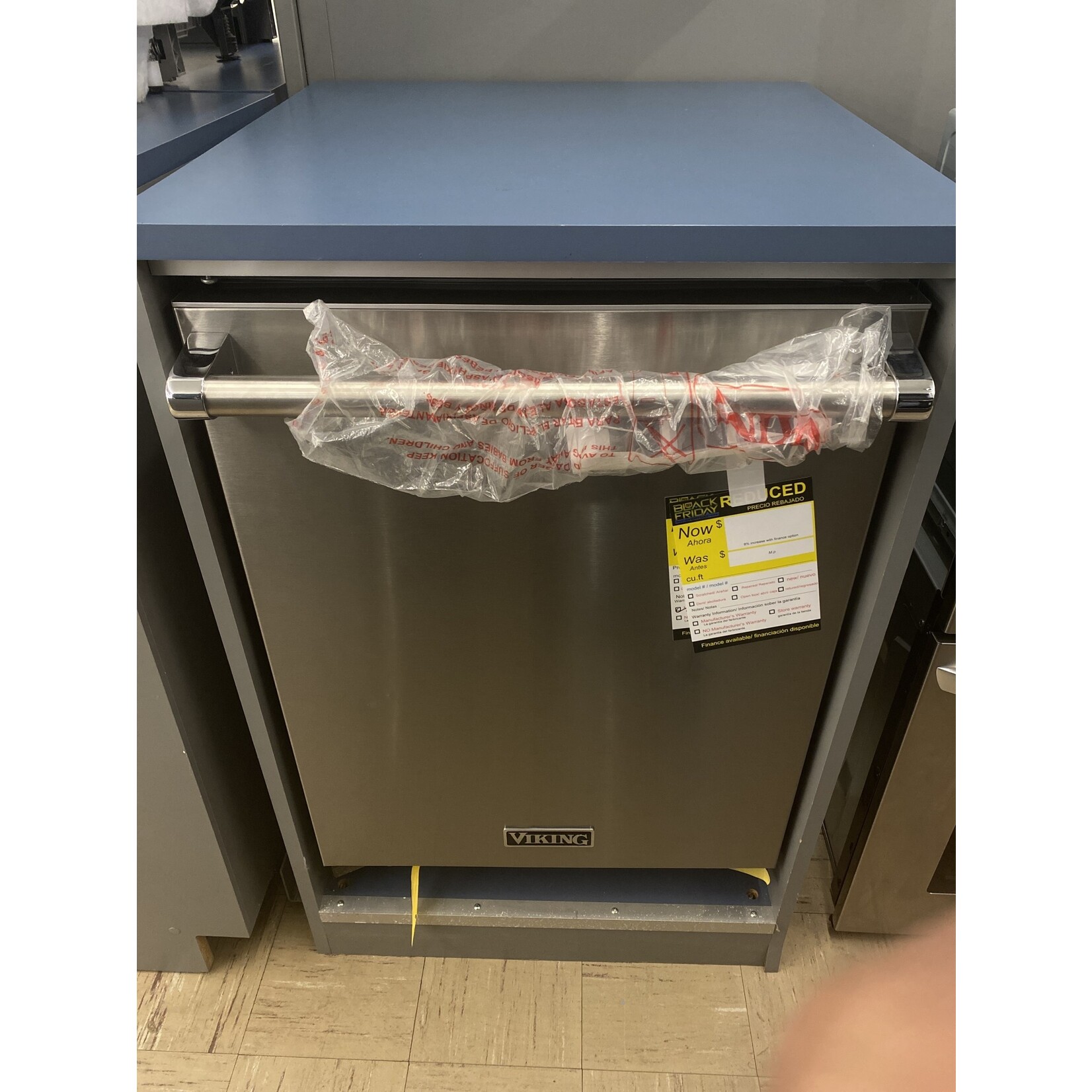 Viking VDWU524SS 24" Built-In Dishwasher with Stainless Steel Tub