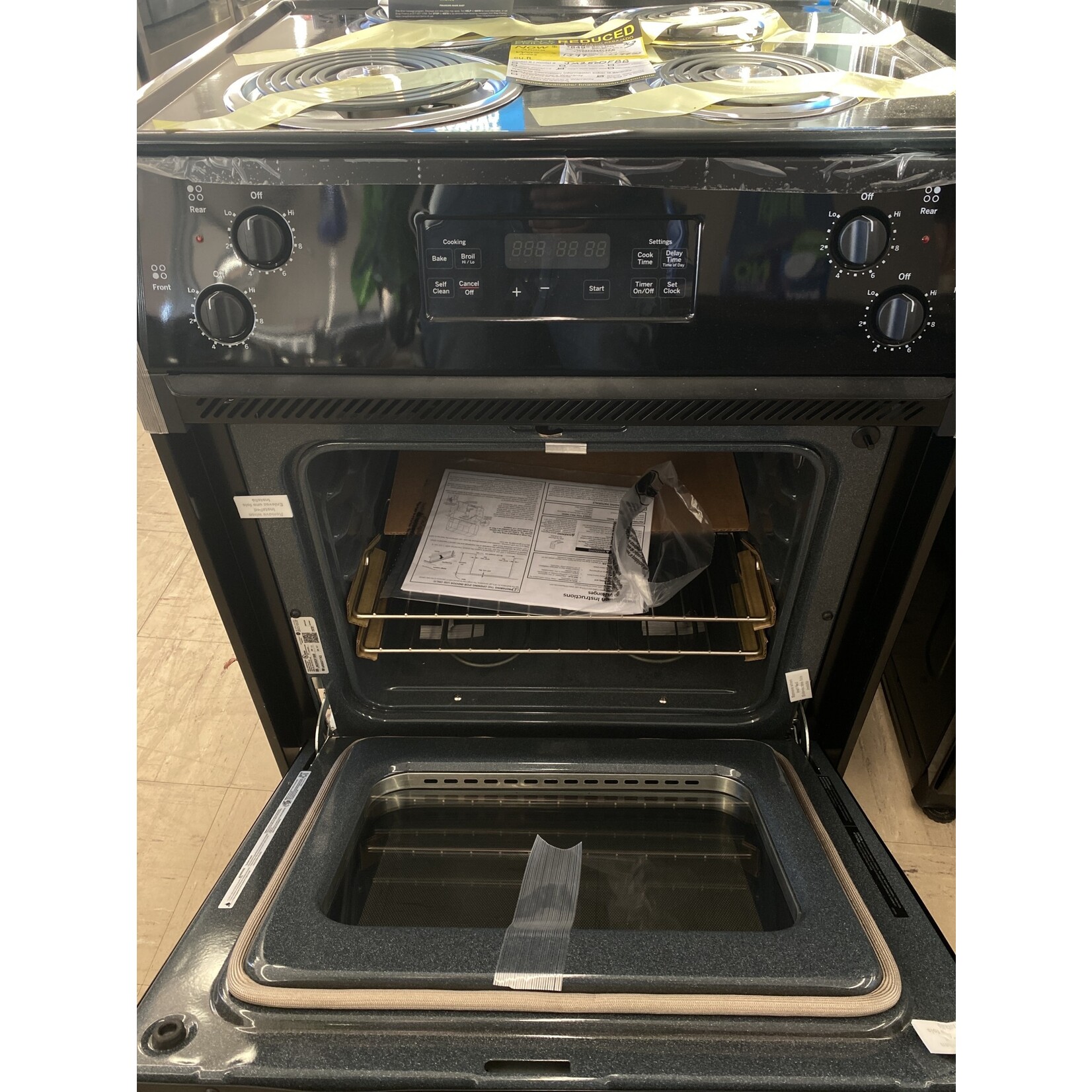 GE JM250DFWW GE 27 in. 3.0 cu. ft. Drop-In Electric Range with Self-Cleaning Oven in White