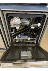 viking FDWU524-VIKING 24 Inch Fully Integrated with 16 Place Setting Capacity, 8 Wash Cycles, Dishwasher with LCD Control Panel, Multi Level Power Wash, Quiet Clean, Full Size Rack and Turbo Fan Dry