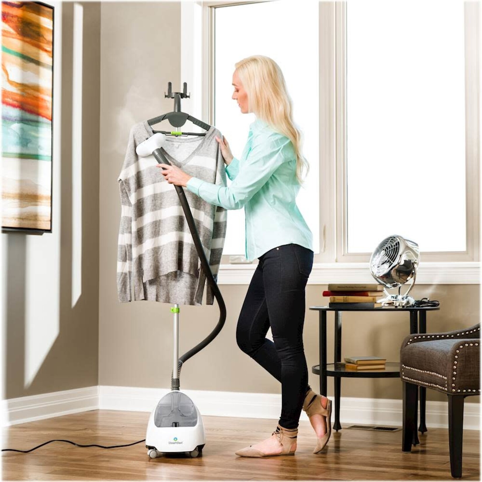 SF-520 Steamfast - Upright Garment Steamer