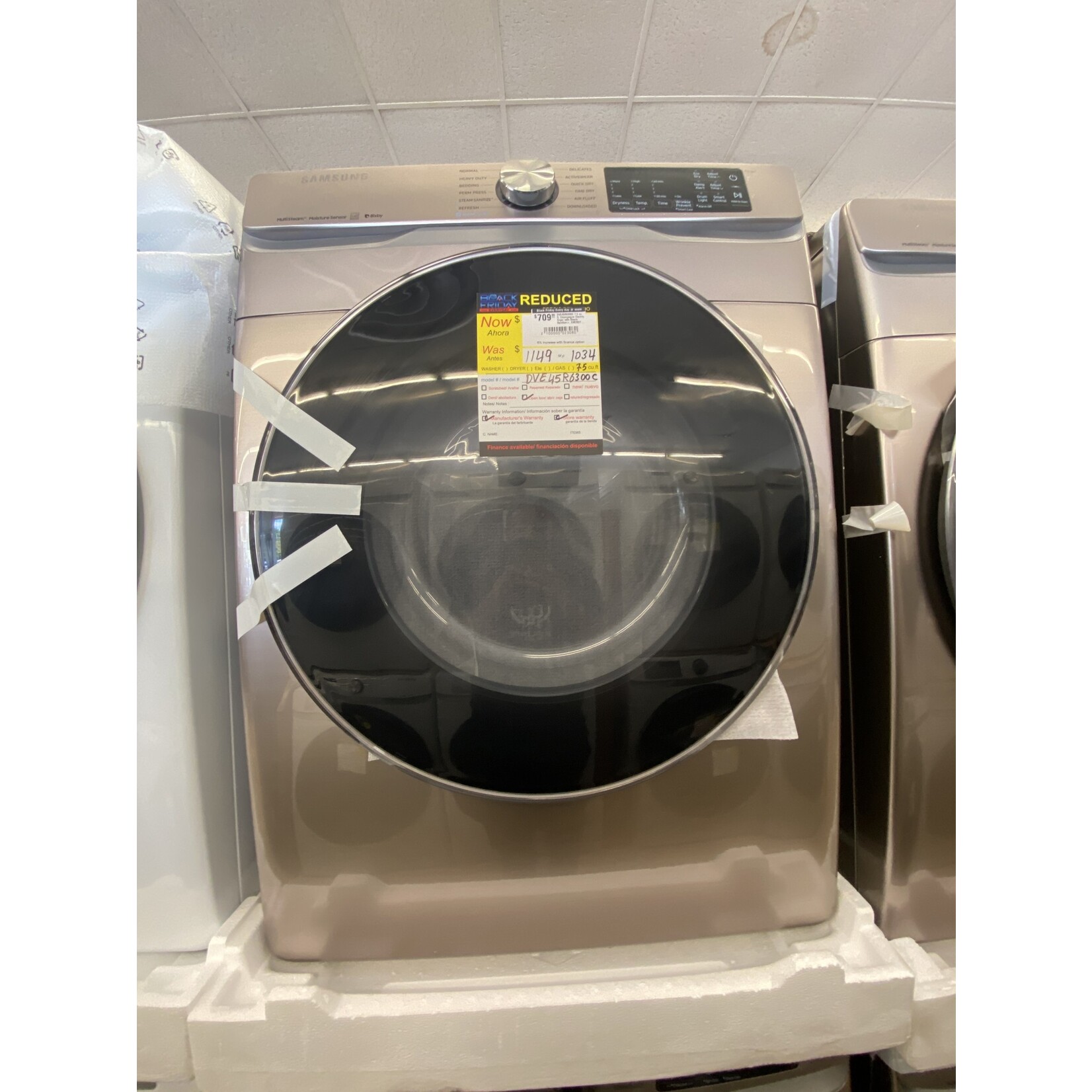 SAMSUNG DVE45R6300C 7.5 cu. ft. Champagne Electric Dryer with Steam Sanitize+, ENERGY STAR