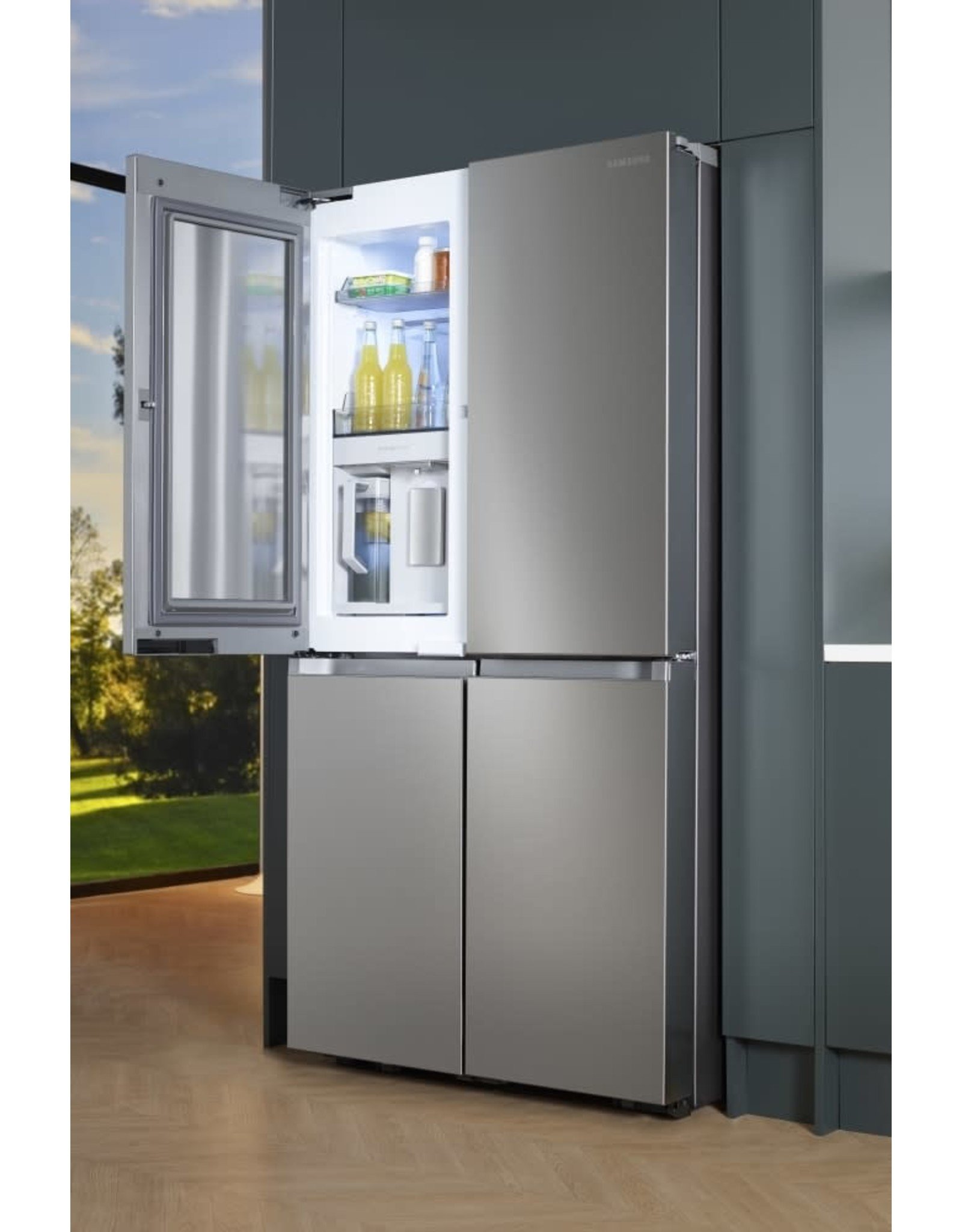SAMSUNG RF29A9071SR 29 cu. ft. 4-Door Flex French Door Refrigerator in Stainless Steel with FlexZone