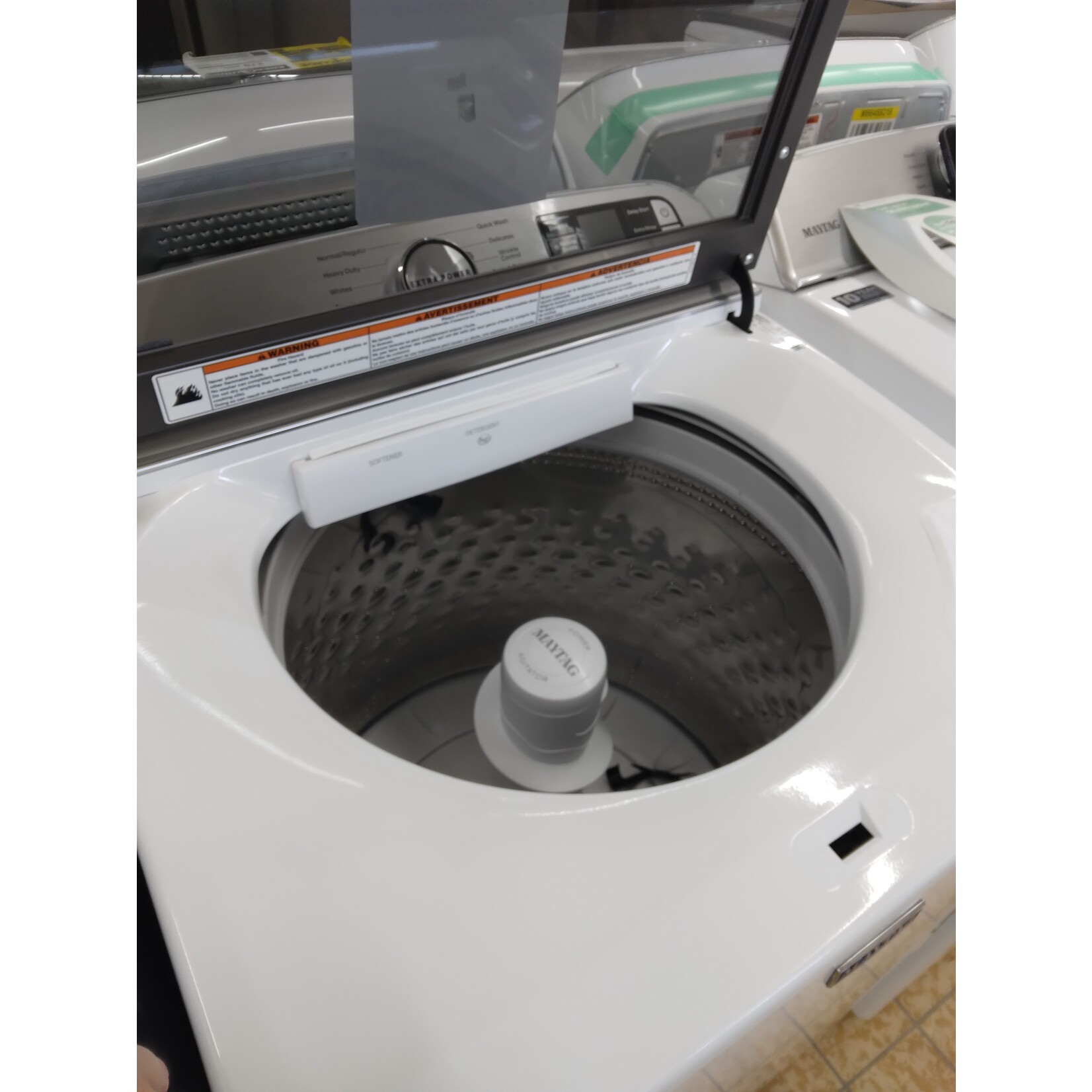 Maytag #*MVW6230HW Maytag 4.7 cu. ft. Smart Capable White Top Load Washing Machine with Extra Power Button and Deep Fill Option