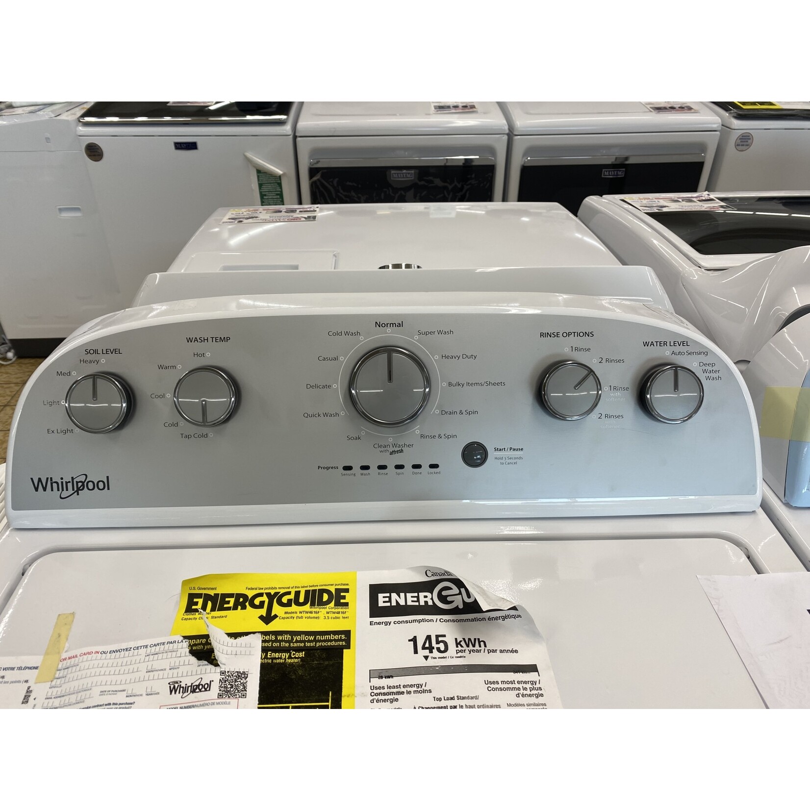 Whirlpool *USED 15 DAYS WARRANTY WTW4816FW Whirlpool 3.5-cu ft High Efficiency Agitator Top-Load Washer (White)