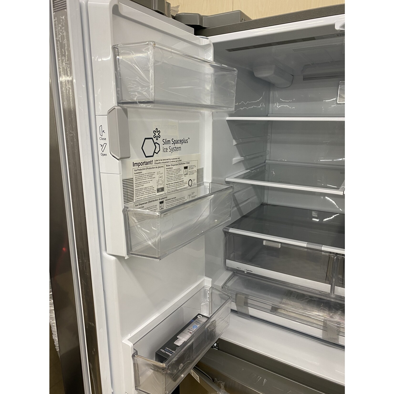 LG Electronics #Dent CK LFXS28596S 28 cu. ft. 3 Door French Door Smart Refrigerator with InstaView Door-in-Door in PrintProof Stainless Steel