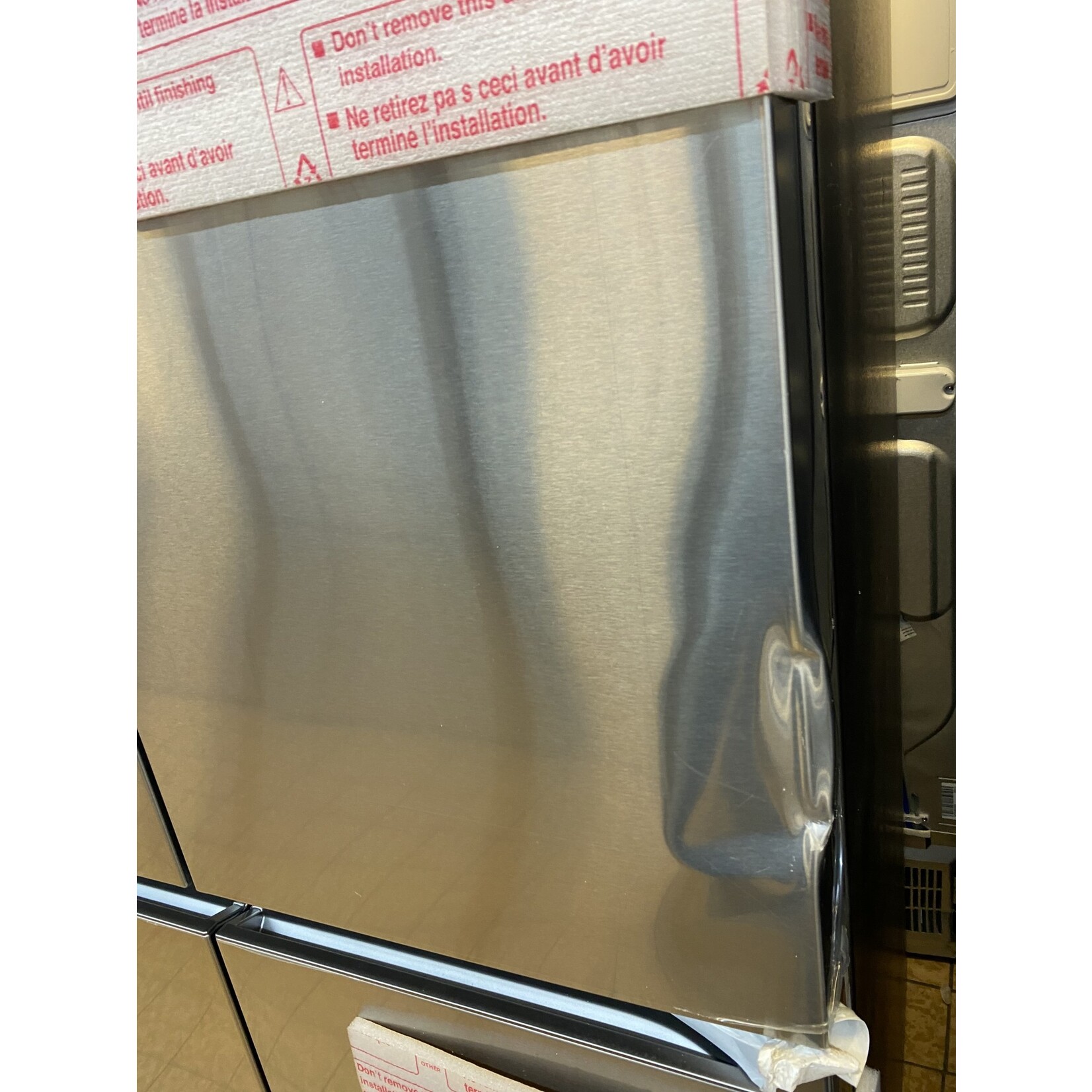 SAMSUNG #*RF29A9071SR  SAMSUNG 29.2 cu. ft. 4-Door Flex French Door Smart Refrigerator in Fingerprint Resistant Stainless Steel, Standard Depth