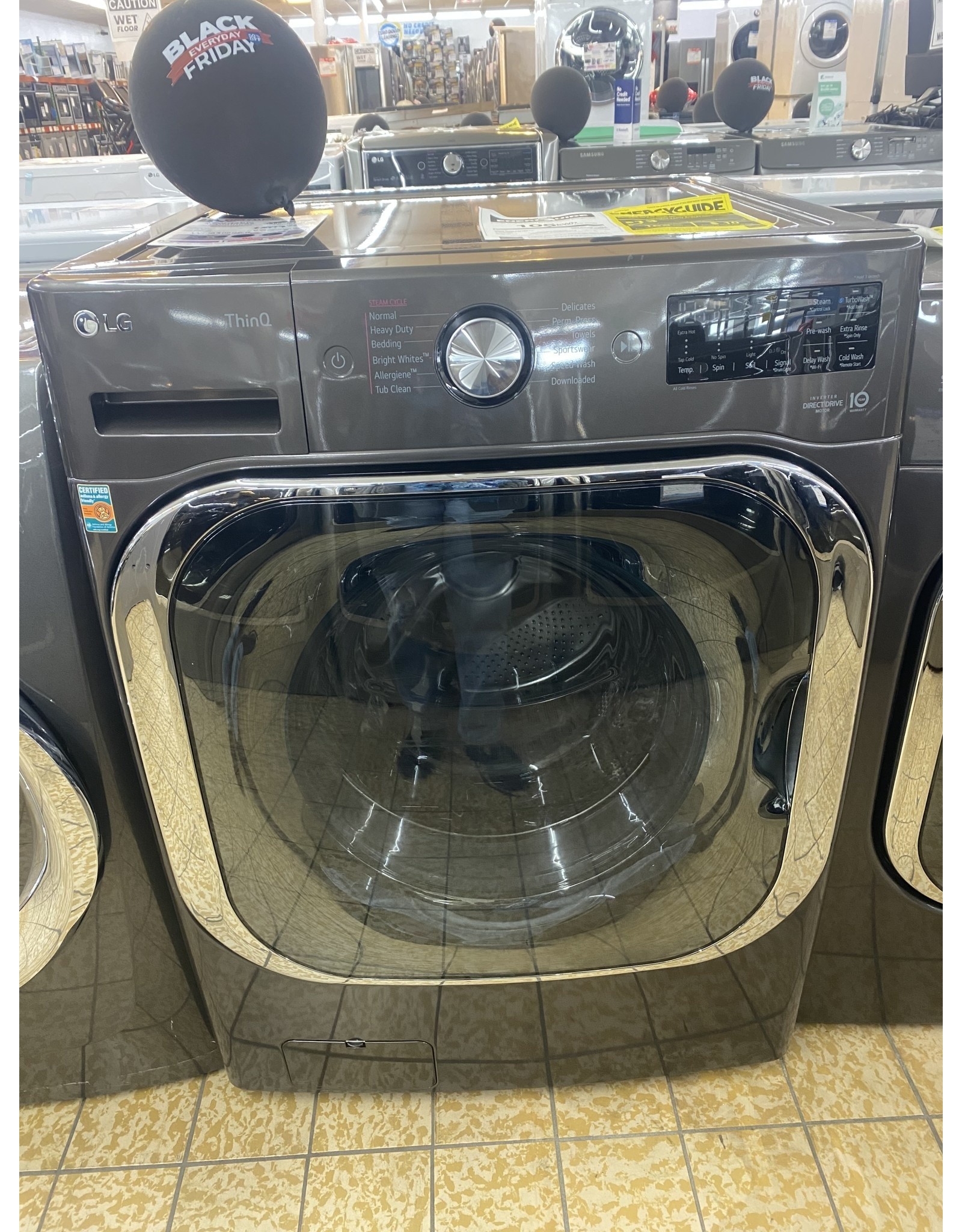 5.2 cu. ft. Mega Capacity Front Load Washer - WM8900HBA