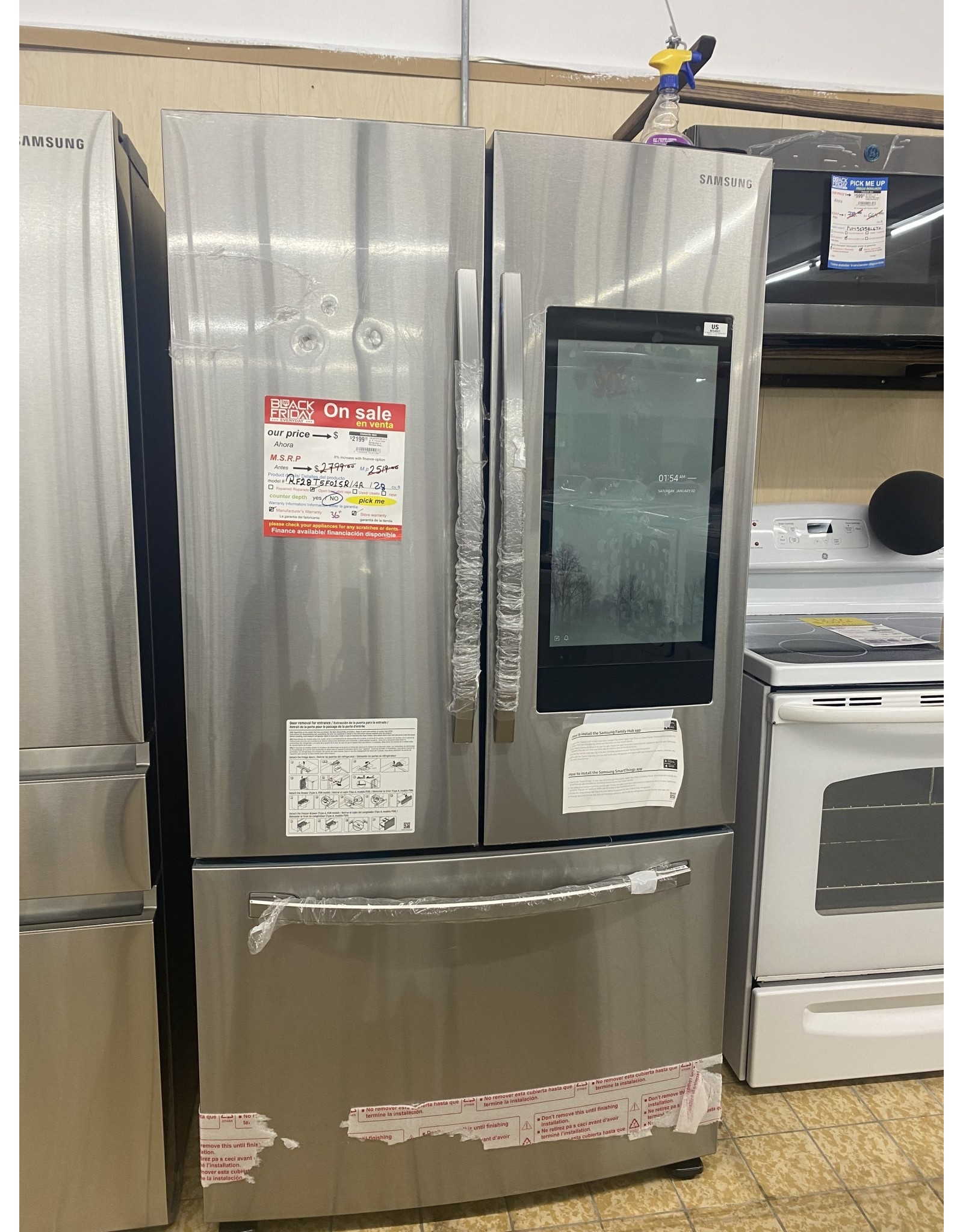 SAMSUNG RF28T5F01SR 27.7 cu. ft. French Door Refrigerator in Stainless Steel with Family Hub