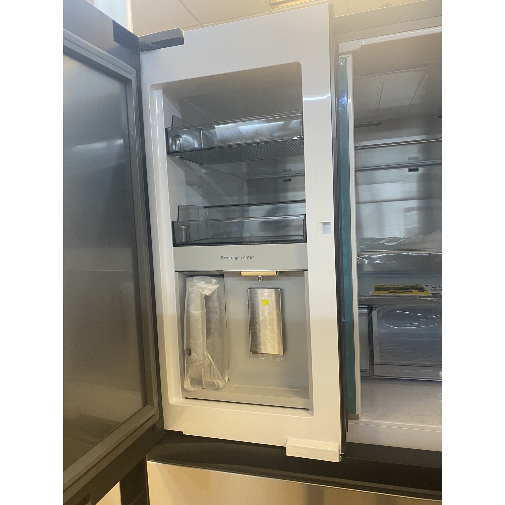 SAMSUNG RF29BB8600QL Bespoke 29 cu. ft. 4-Door French Door Smart Refrigerator with Beverage Center in Stainless Steel, Standard Depth