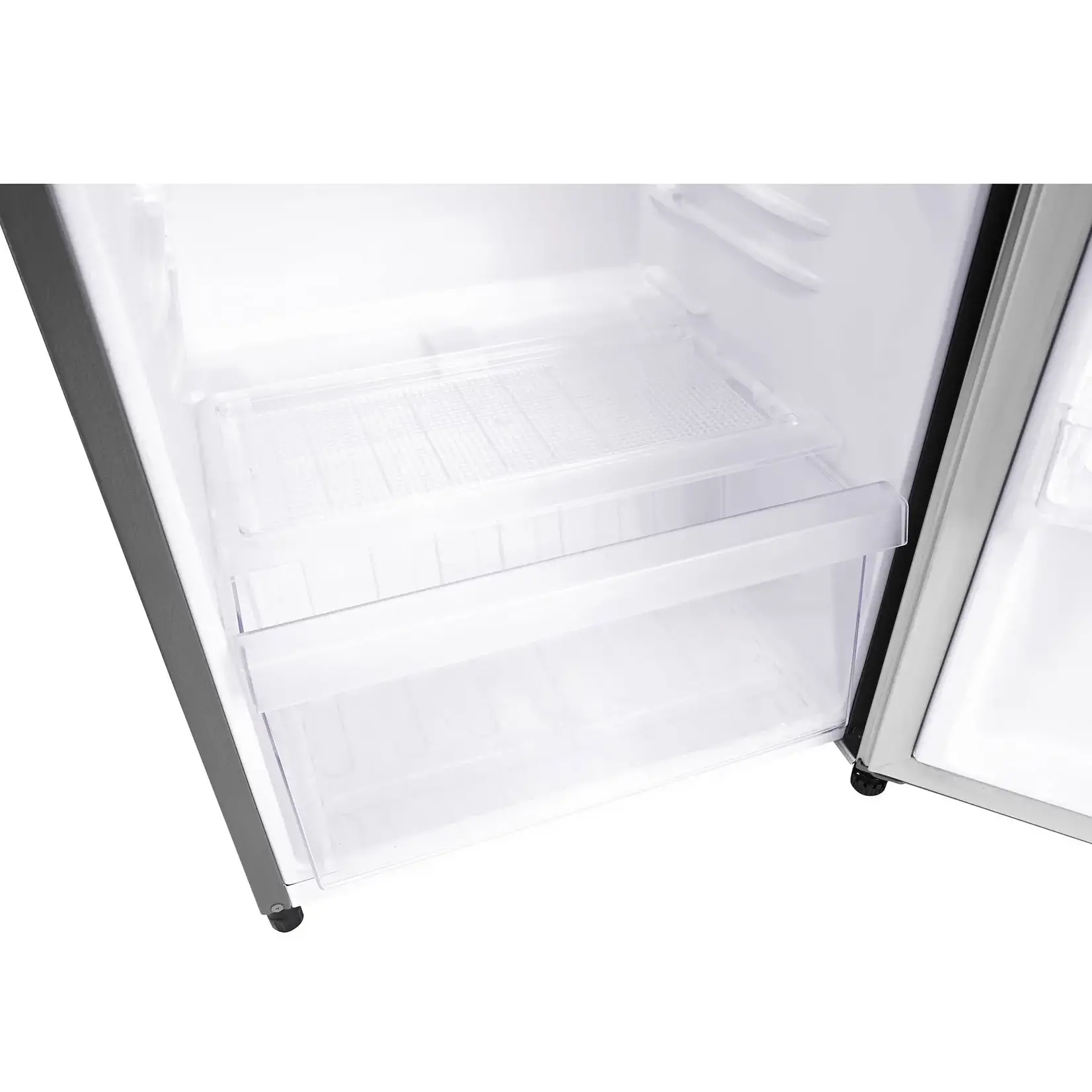 LG #*LRONC0605V - LG 5.79-cu ft Standard-depth Freestanding Mini Fridge Freezer Compartment (Platinum Silver) ENERGY STAR