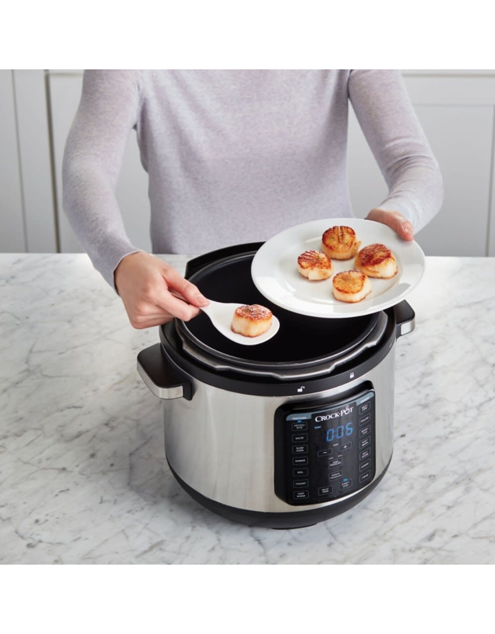 Crock-pot 8-Quart Multi-Use XL Express Crock Programmable Slow Cooker – S&D  Kids