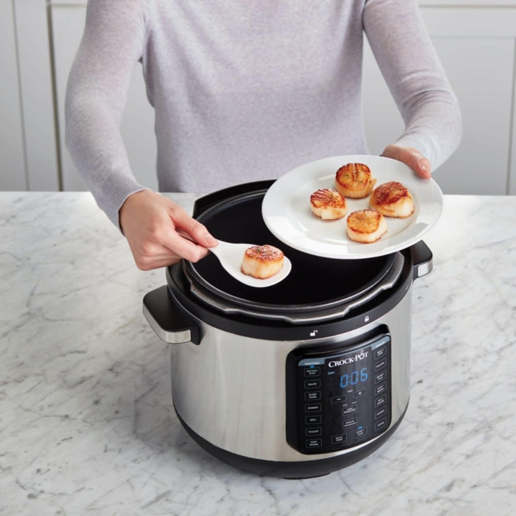Crock Pot SCCPPC800 V1 Crock Pot 8 Quart Multi Use XL Express Crock Programmable Slow Cooker and Pressure Cooker with Manual Pressure Boil Simmer