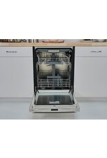 BOSCH SHX78B75UC 24 Inch Fully Integrated Built-In Smart Dishwasher with 15 Place Setting Capacity, 42 dBA, Flexible 3rd Rack, CrystalDry™ Option, Favorite Button, and Rackmatic®