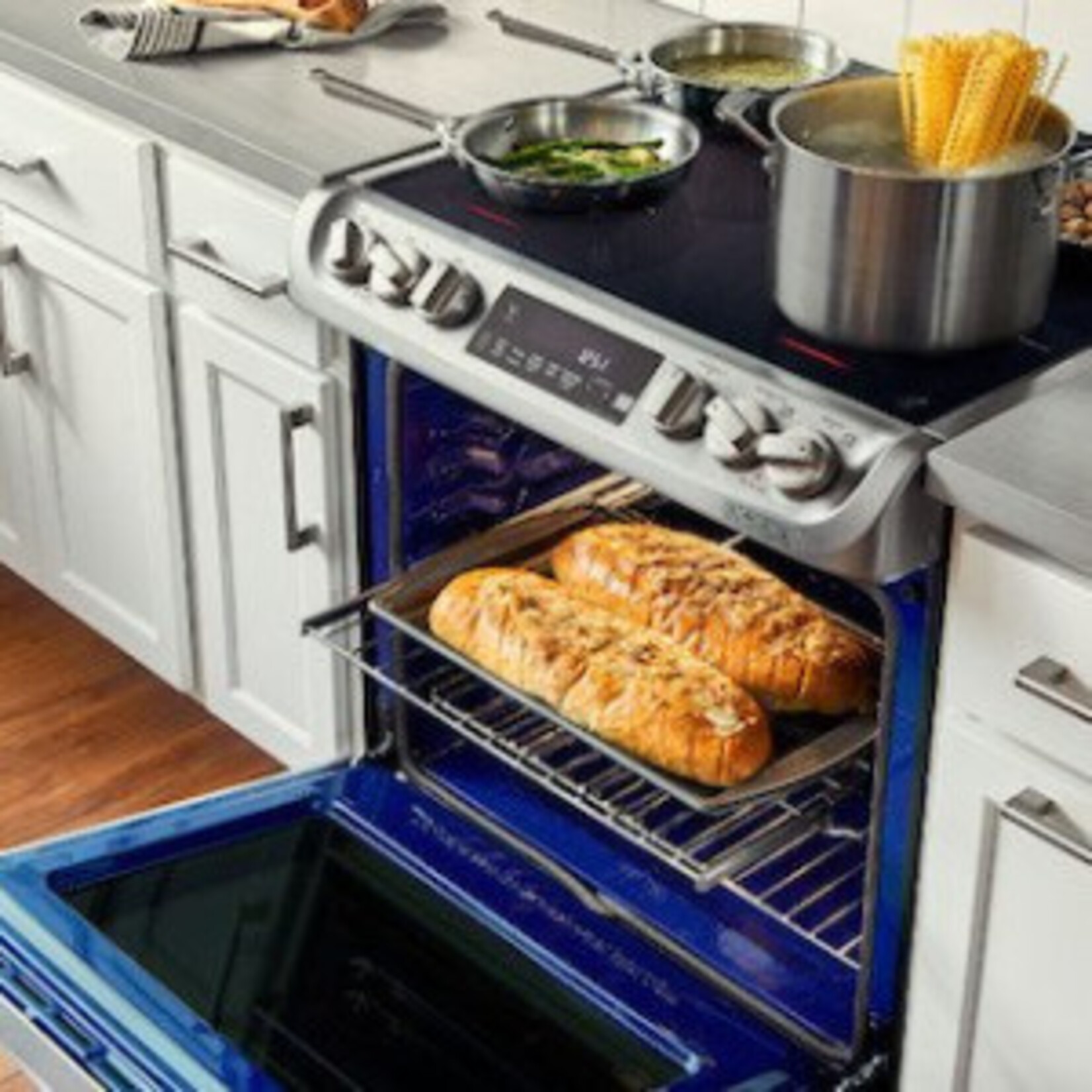 LG Electronics *LSE4611ST LG  6.3 cu. ft. Slide-In Electric Range with ProBake Convection Oven and EasyClean in Stainless Steel