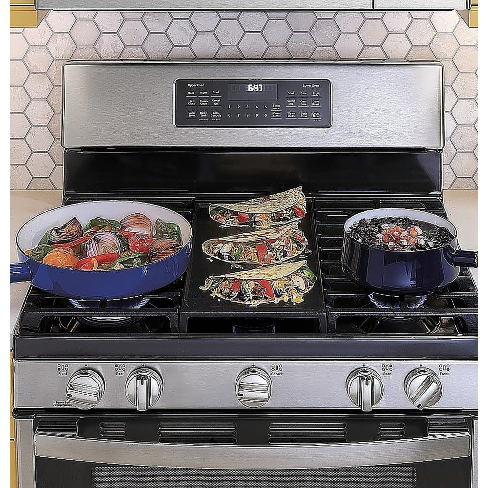 GE Profile JGB660SPSS GE 30-in 5 Burners 5-cu ft Self-cleaning Freestanding Natural Gas Range (Stainless Steel)
