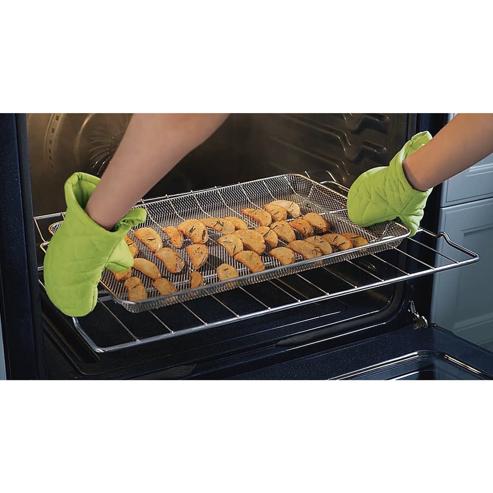 SAMSUNG NX60T8711SS 30 in. 6 cu. ft. Slide-In Gas Range with Smart Dial and Air Fry in Fingerprint Resistant Stainless Steel