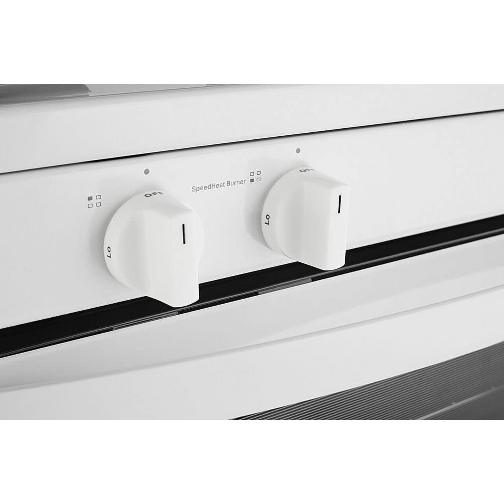 Whirlpool *WFG320M0MW0 30-in 4 Burners 5.1-cu ft Freestanding Gas Range in. White