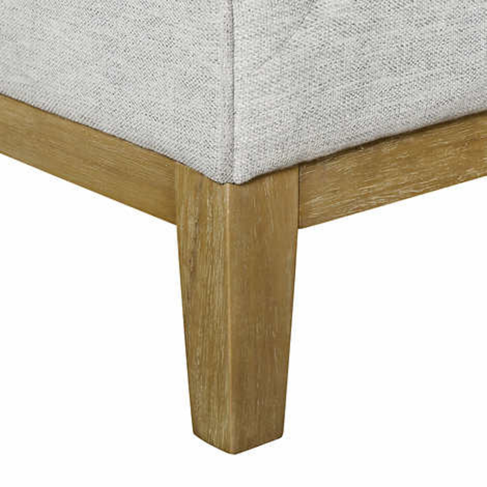 1656710 Thomasville Knox Fabric Accent Chair